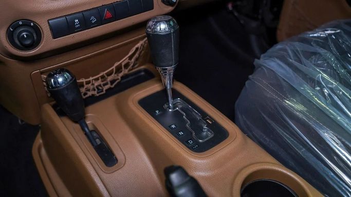 Подержанный Jeep Wrangler III (JK), 3.8 л, 2015 в Шардже от Alsalama Motors Черный цвет. GCC | AUTO.AE