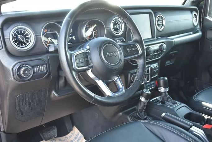 Used Jeep Wrangler IV (JL), 2.0 l, 2020 in Sharjah by Alfaris Used Cars, Black color. Other | AUTO.AE