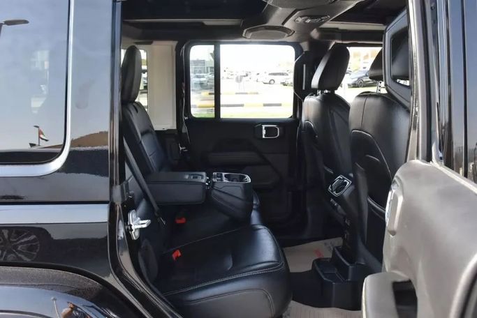 Used Jeep Wrangler IV (JL), 2.0 l, 2020 in Sharjah by Alfaris Used Cars, Black color. Other | AUTO.AE