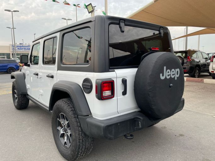 Used Jeep Wrangler IV (JL), 6.4 l, 2021 in Sharjah by Daira Used Cars, White color. American Specs | AUTO.AE