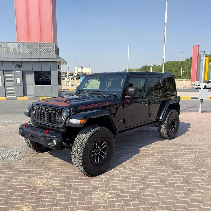 Used Jeep Wrangler IV (JL) Facelift, 3.6 l, 2024 in Sharjah by Golden Desert Used Car, Black color. Other | AUTO.AE