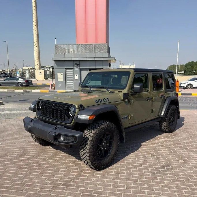 Used Jeep Wrangler 4xe IV (JL) Facelift, 2.0 l, 2025 in Sharjah by Golden Desert Used Car, Green color. Other | AUTO.AE