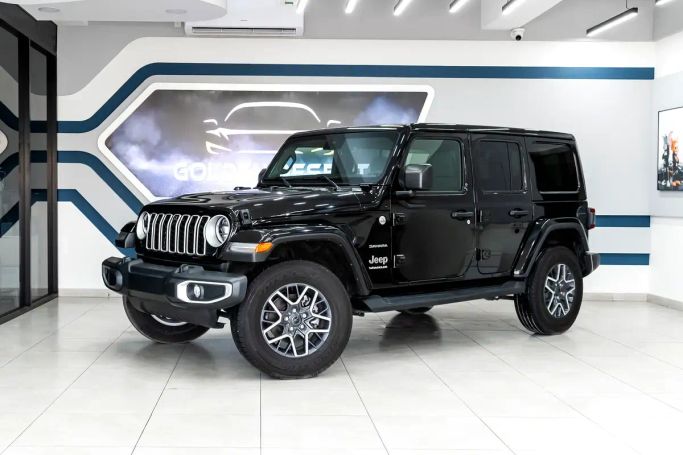 Used Jeep Wrangler IV (JL) Facelift, 2.0 l, 2024 in Sharjah by Golden Desert Used Car, Black color.  | AUTO.AE | Listing #263189