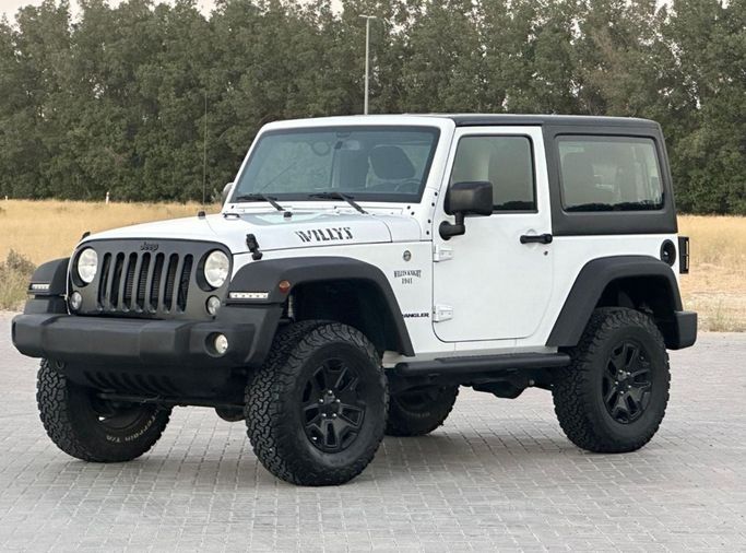 Подержанный Jeep Wrangler III (JK), 3.6 л, 2017 в Шардже от Al Aayan Used Cars Белый цвет. GCC | AUTO.AE | Объявление #272896