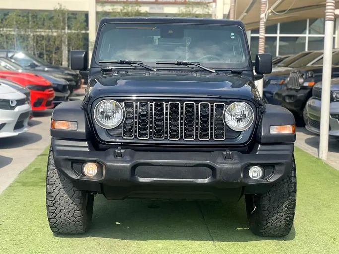 Подержанный Jeep Wrangler IV (JL) Рестайлинг, 2.0 л, 2024 в Шардже от Walid Kahat Черный цвет. Американская | AUTO.AE | Объявление #273066