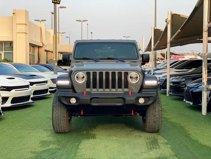 مستعملة Jeep Wrangler IV (JL)، 3.6 لتر، 2023 في الإمارات، الشارقة من Rebou Alfakhama، اللون رمادي. مواصفات الخليج | AUTO.AE | إعلان #295813 — صورة 6 من 15