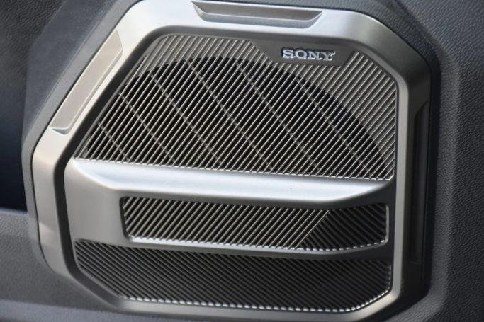 Новый Jetour T2, 2.0 л, 2025 в Шардже от Alfaris Used Cars Черный цвет. Other | AUTO.AE