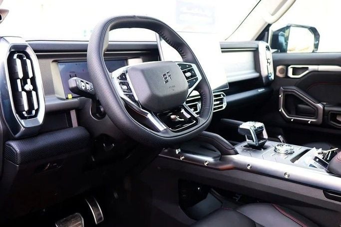 Новый Jetour T2, 2.0 л, 2025 в Шардже от Al Rukin Al Saudi Черный цвет. GCC | AUTO.AE