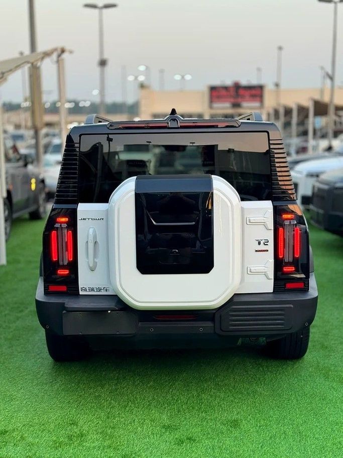New Jetour T2, 2.0 l, 2025 in Sharjah by Almasar Used Cars, White color. Chinese Specs | AUTO.AE