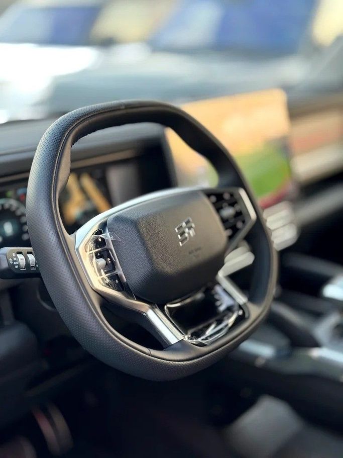 New Jetour T2, 2.0 l, 2025 in Sharjah by Almasar Used Cars, White color. Chinese Specs | AUTO.AE