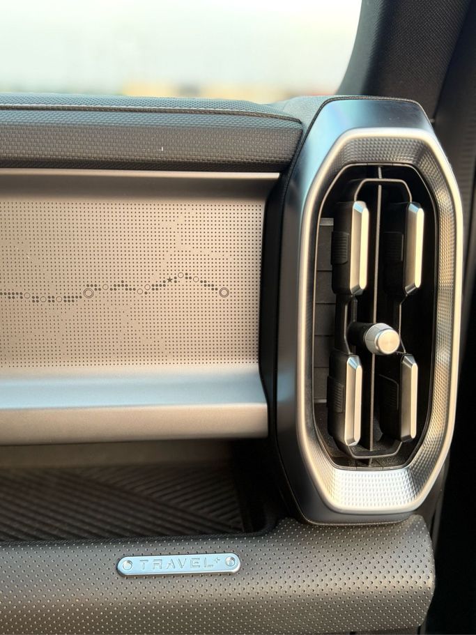 Подержанный Jetour T2, 2.0 л, 2025 в Шардже Черный цвет. GCC | AUTO.AE