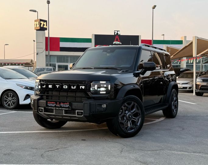 Подержанный Jetour T2, 2.0 л, 2025 в Шардже Черный цвет. GCC | AUTO.AE