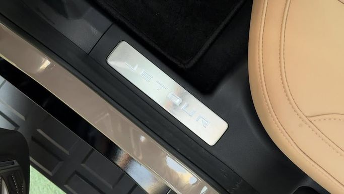 Used Jetour T2, 2.0 l, 2025 in Sharjah by Badar Used Cars, Tan color.  | AUTO.AE