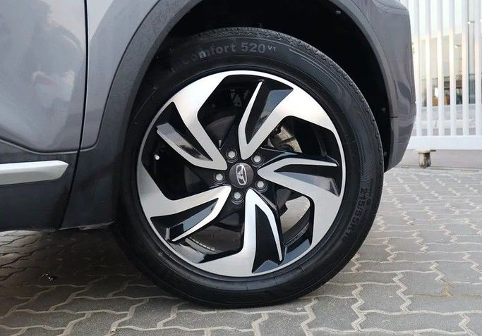 Used Kaiyi X3 Pro, 1.5 l, 2024 in Sharjah by Al Rukin Al Saudi, Grey color. GCC Specs | AUTO.AE