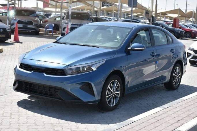 Новый Kia Cerato IV Рестайлинг, 1.6 л, 2024 в Шардже от Alfaris Used Cars Синий цвет. Other | AUTO.AE