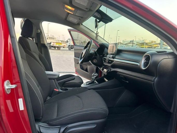 Used Kia Forte III, 2.0 l, 2019 in Sharjah by Laqtah Used Cars, Red color. American Specs | AUTO.AE