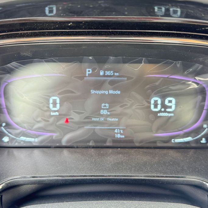 Новый Kia K3 III (BL7), 1.6 л, 2025 в Шардже от Alfaris Used Cars Белый цвет.  | AUTO.AE