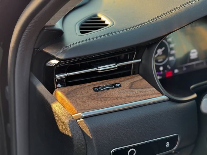 Used Kia K9 II (RJ) Facelift, 3.8 l, 2023 in Sharjah by Badar Used Cars, Black color.  | AUTO.AE