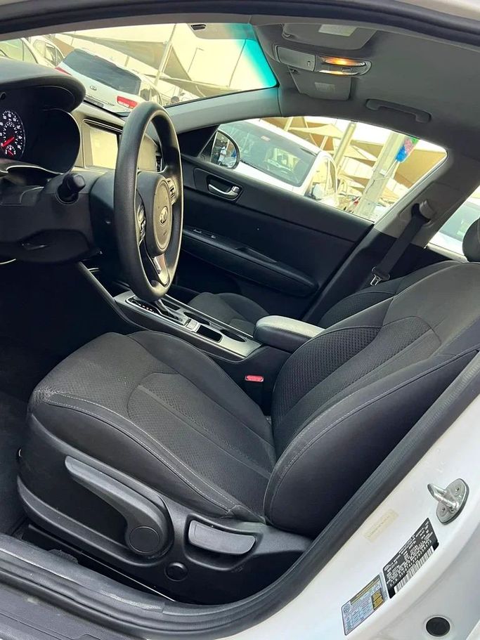 Used Kia Optima IV Facelift, 2.0 l, 2018 in Sharjah by Al Haram Al Masy, White color. American Specs | AUTO.AE