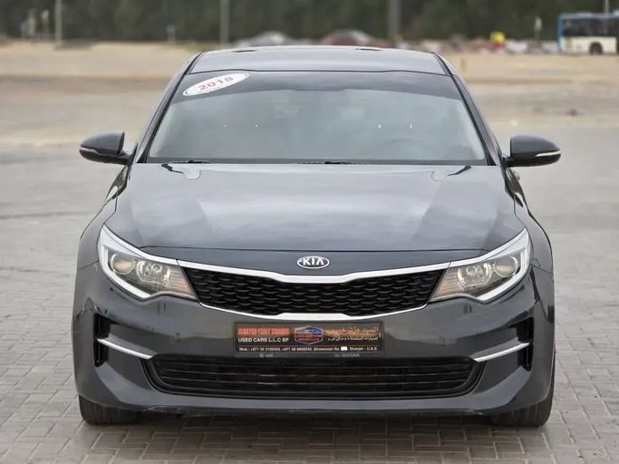 Подержанный Kia Optima IV, 2.0 л, 2018 в Шардже от Al Sayed Ezzat Khamis Серый цвет. GCC | AUTO.AE
