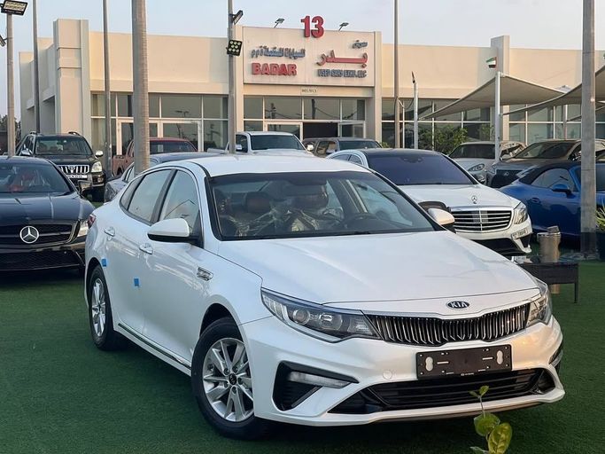 Used Kia Optima IV Facelift, 2.4 l, 2020 in Sharjah by Badar Used Cars, White color.  | AUTO.AE