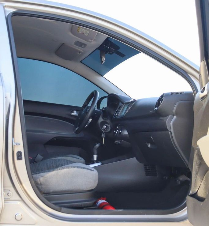 Подержанный Kia Pegas, 1.4 л, 2022 в Шардже от Al Sayed Khamis Used Auto Trading Коричневый цвет. GCC | AUTO.AE