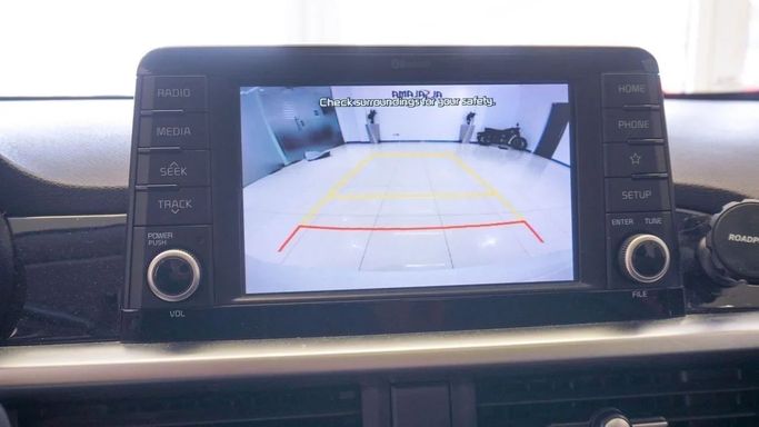 Подержанный Kia Picanto III, 1.2 л, 2019 в Шардже от Alsalama Motors Белый цвет. GCC | AUTO.AE