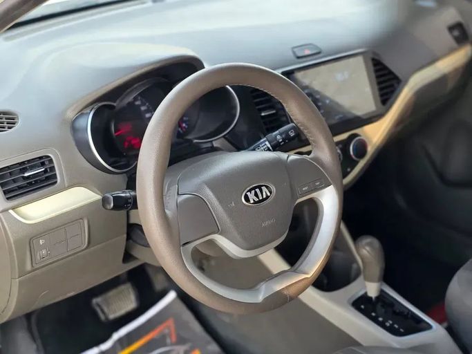 Подержанный Kia Picanto II Рестайлинг, 1.2 л, 2016 в Шардже от Al Sayed Ezzat Khamis Белый цвет. GCC | AUTO.AE