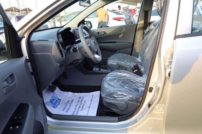 Подержанный Kia Picanto III, 1.2 л, 2020 в Шардже от OMC Used Cars Серебристый цвет. GCC | AUTO.AE