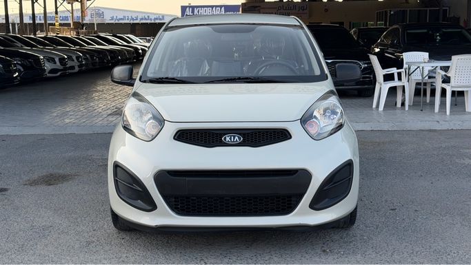 مستعملة Kia Picanto ثانياً, 1.2 l, 2012 في في الشارقة من NOOR AL SHAM USED CARS، اللون بيج. المواصفات الكورية | AUTO.AE
