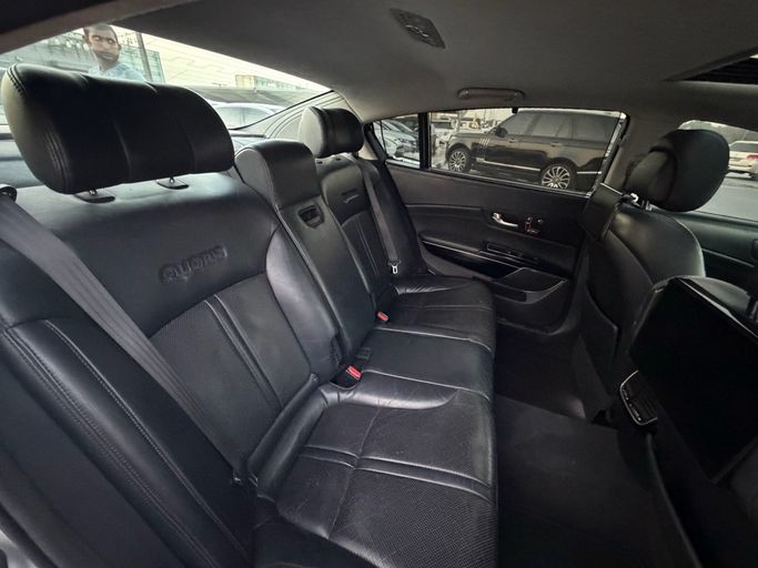 مستعملة Kia Quoris I، 3.3 لتر، 2014 في الإمارات، الشارقة من Hesham Safwat  Used Cars، اللون فضي. مواصفات الخليج | AUTO.AE | إعلان #293450 — صورة 16 من 16
