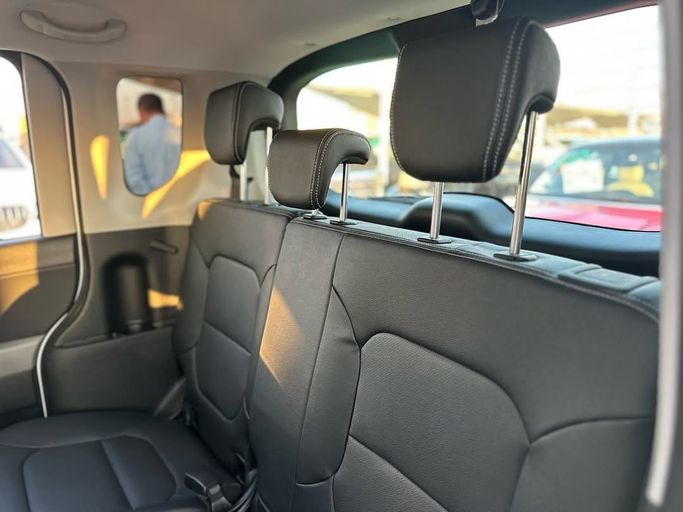 Used Kia Ray I Facelift 2, 1.0 l, 2024 in Sharjah by Badar Used Cars, White color.  | AUTO.AE