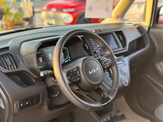 Used Kia Ray I Facelift 2, 1.0 l, 2024 in Sharjah by Badar Used Cars, White color.  | AUTO.AE