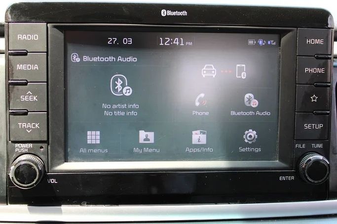 Used Kia Rio IV Facelift (Global market), 1.4 l, 2020 in Sharjah by Sama alsaadah Cars, Silver color. GCC Specs | AUTO.AE