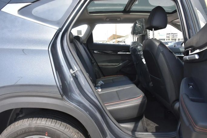 New Kia Seltos I Facelift, 1.6 l, 2025 in Sharjah by Alfaris Used Cars, Grey color. Other | AUTO.AE