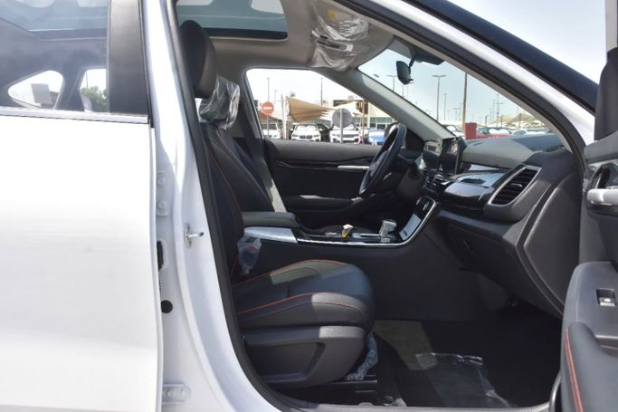 Новый Kia Seltos I Рестайлинг, 1.6 л, 2024 в Шардже от Alfaris Used Cars Белый цвет. Other | AUTO.AE