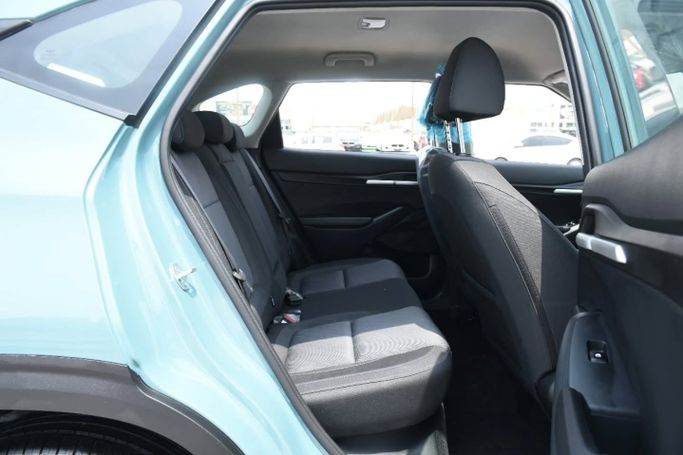 Used Kia Seltos I Facelift, 1.6 l, 2025 in Sharjah by Alfaris Used Cars, Light Blue color. Other | AUTO.AE