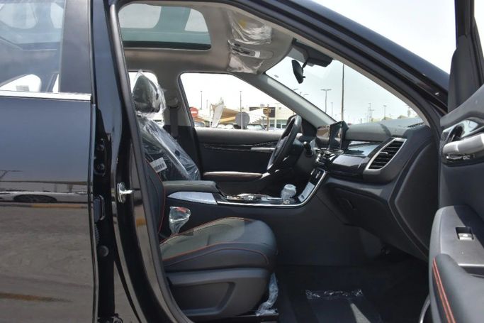 New Kia Seltos I Facelift, 1.6 l, 2024 in Sharjah by Alfaris Used Cars, Black color. Other | AUTO.AE