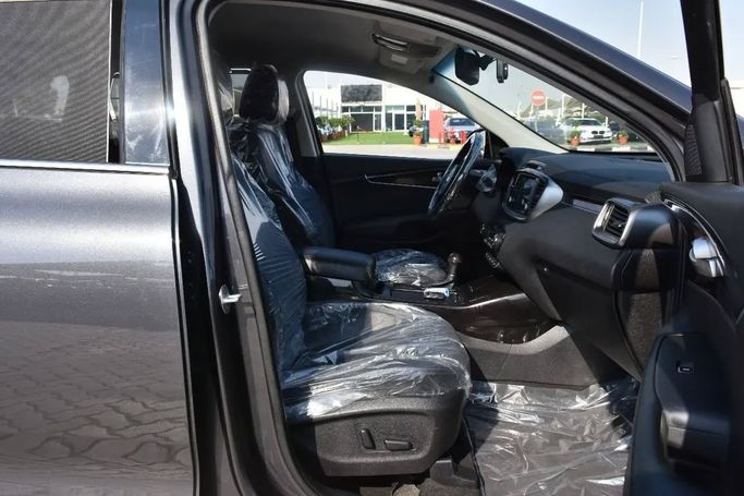 Подержанный Kia Sorento III Prime Рестайлинг, 2.0 л, 2020 в Шардже от Alfaris Used Cars Серый цвет. Other | AUTO.AE