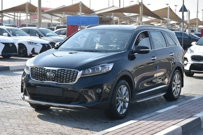 Подержанный Kia Sorento III Prime Рестайлинг, 2.0 л, 2020 в Шардже от Alfaris Used Cars Черный цвет. Other | AUTO.AE