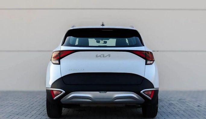 Used Kia Sportage SWB V, 1.6 l, 2023 in Sharjah by Al Sayed Khamis Used Auto Trading, White color. GCC Specs | AUTO.AE