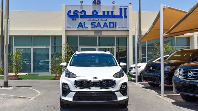 Used Kia Sportage IV Facelift, 2.0 l, 2020 in Sharjah by Alsaadi Motors, White color. Other | AUTO.AE