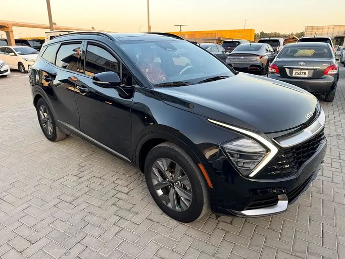 Used Kia Sportage V, 2.0 l, 2025 in Sharjah by Al Hedou Used Cars, Black color. American Specs | AUTO.AE