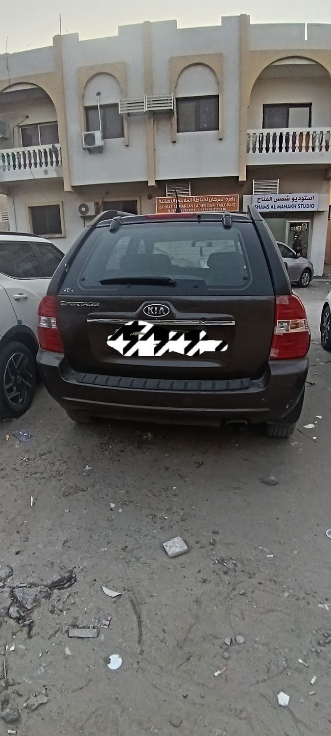 Used Kia Sportage II, 2.0 l, 2007 in Sharjah, Brown color. Korean Specs | AUTO.AE | Listing #272008