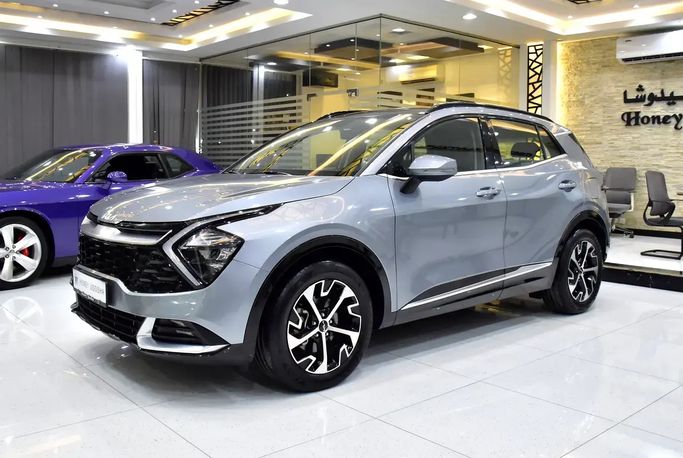 Used Kia Sportage V, 2.0 l, 2024 in UAE, Sharjah by Honey Jidosha Used Cars Tr., Grey color. GCC Specs | AUTO.AE | Listing #273361