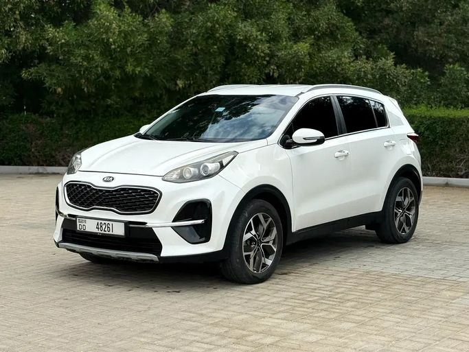 Used Kia Sportage IV Facelift, 2.0 l, 2019 in UAE, Sharjah by AL HAMOOR AL THAHABI, White color. Canadian Specs | AUTO.AE | Listing #279189