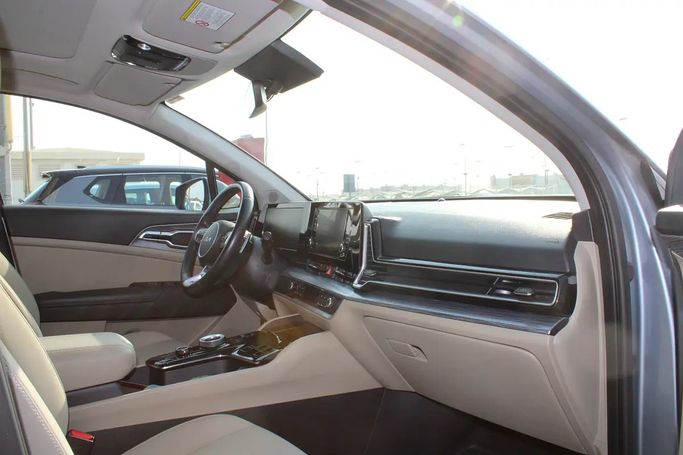 Used Kia Sportage V, 1.6 l, 2023 in UAE, Sharjah by Sama alsaadah Cars, Grey color. GCC Specs | AUTO.AE | Listing #295357 — photo 11 of 15