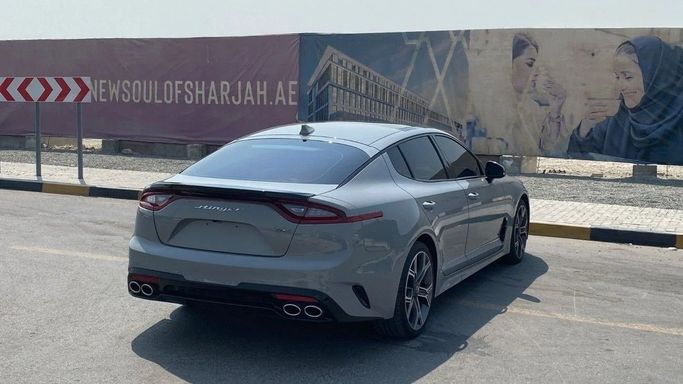Used Kia Stinger I Facelift, 3.3 l, 2020 in Sharjah by Halla Cars, Grey color. GCC Specs | AUTO.AE