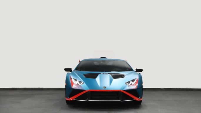 Used Lamborghini Huracán EVO Spyder I Facelift, 5.2 l, 2022 in Sharjah by Al Qassem Cars Trading, Blue color. American Specs | AUTO.AE