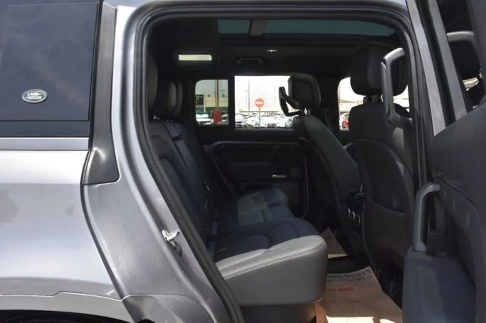 Used Land Rover Defender 110 II, 3.0 l, 2024 in Sharjah by Alfaris Used Cars, Silver color. Other | AUTO.AE